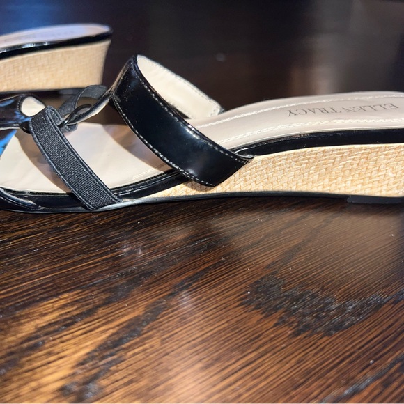 Ellen Tracy black open toe short heels - Picture 2 of 3